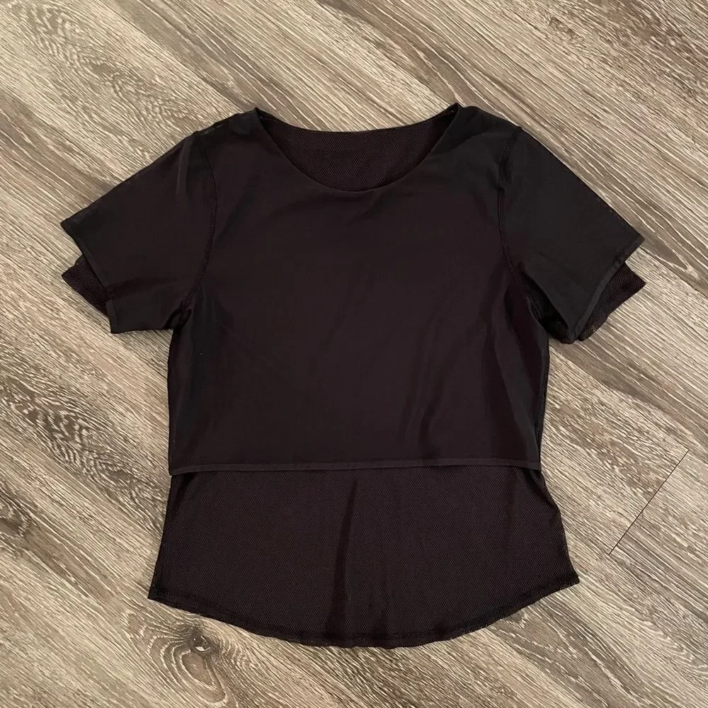 Lululemon mesh on mesh tee